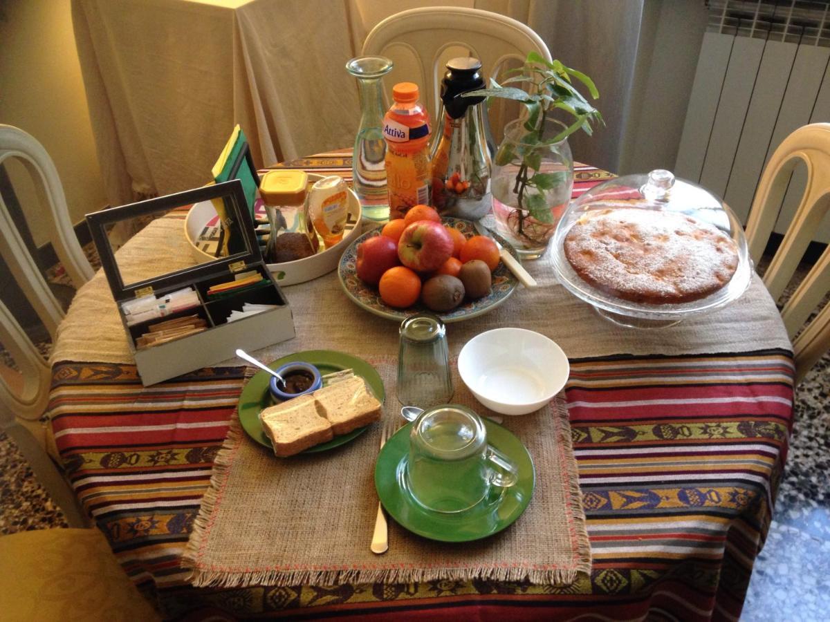 Lavagna Uno Bed & Breakfast Genoa Ngoại thất bức ảnh